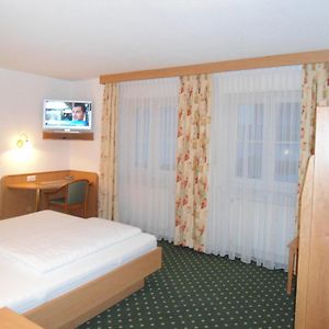 Hotel Hutzenthaler